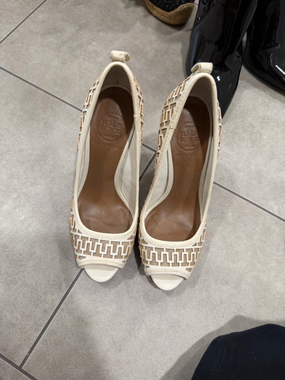 Tory Burch Cream Open-Toe Lattice Pumps